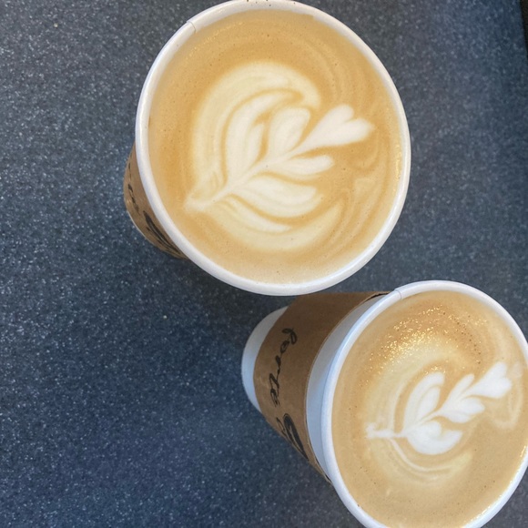 Meet your Posher, Julian - Picture 1 of 1